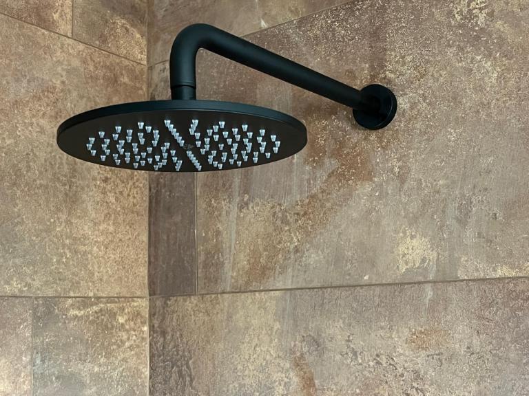 Sanirens Sanitair Douche